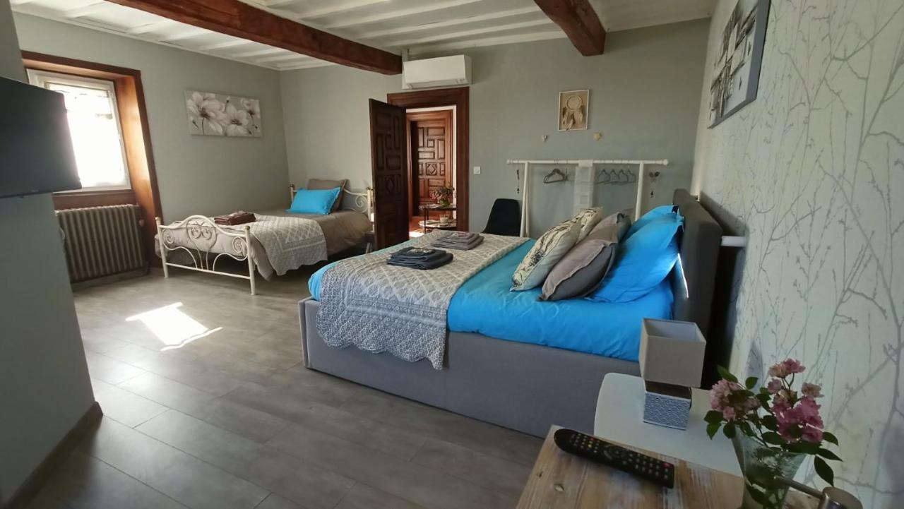 Chambres D'Hotes La Dame Fines Puybegon Dış mekan fotoğraf