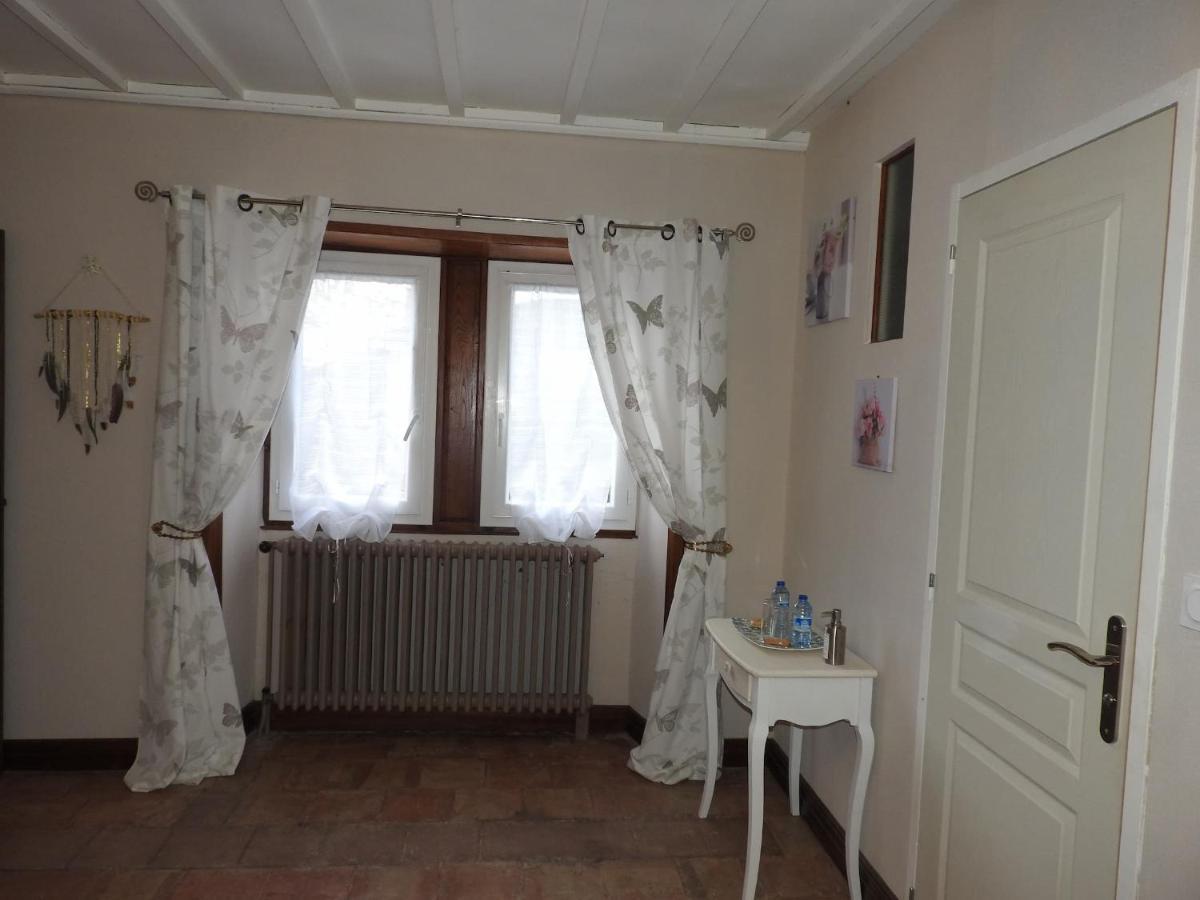 Chambres D'Hotes La Dame Fines Puybegon Dış mekan fotoğraf